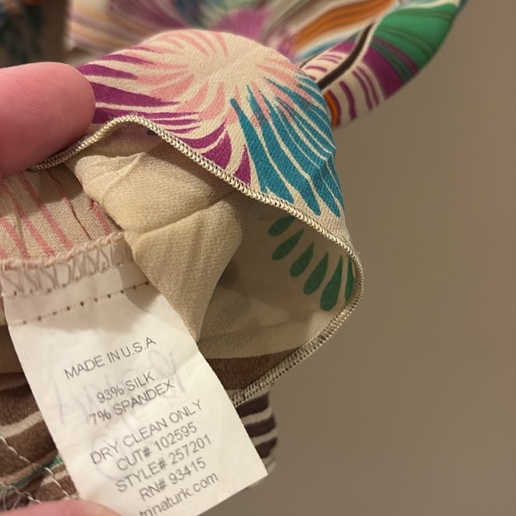 Trina Turk Multicolor Floral Women's Top - medium - 100% silk - tie front - Picture 3 of 4